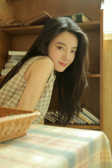藤井蕾娜